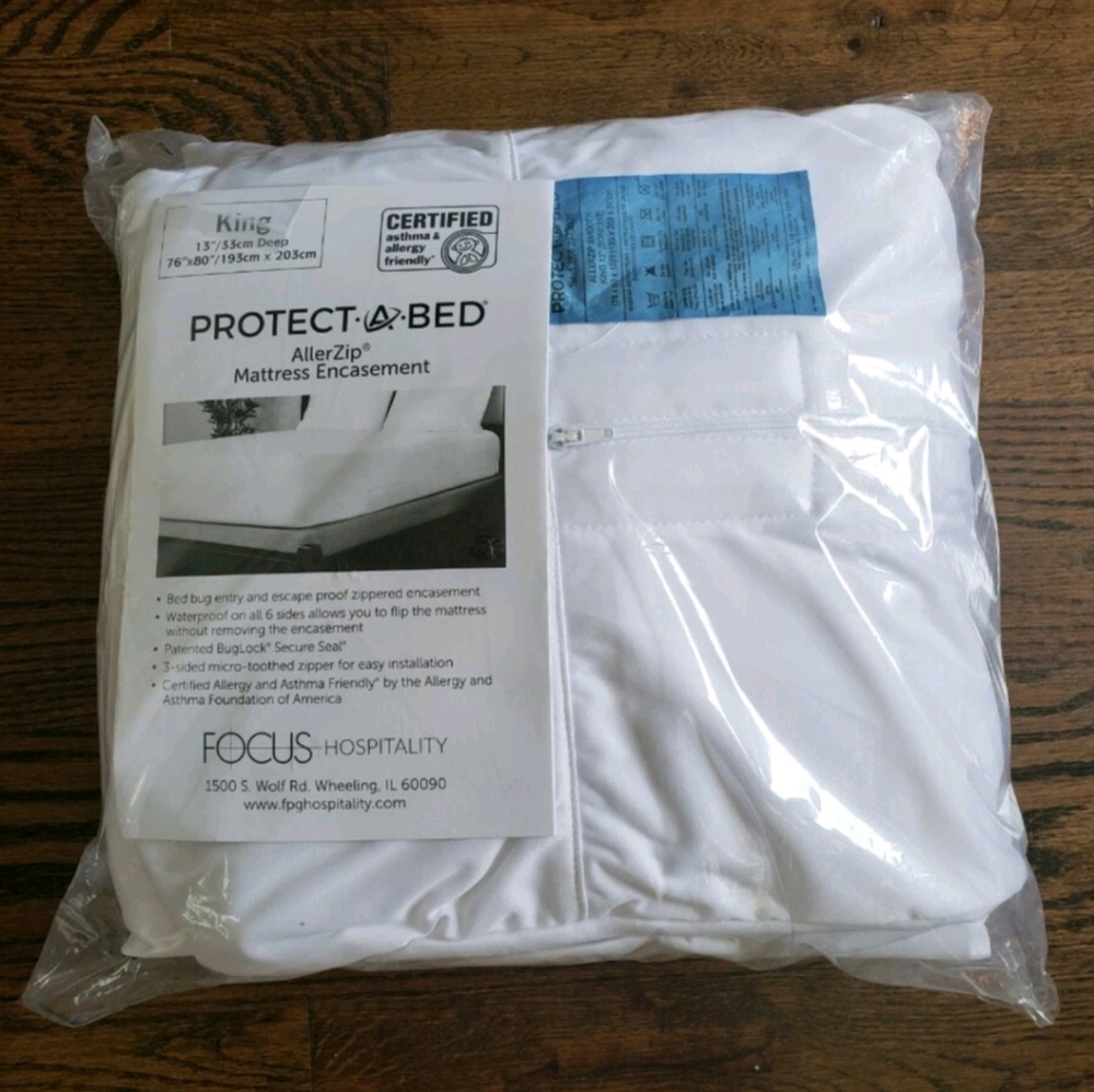 NWT King Bed Mattress Protector